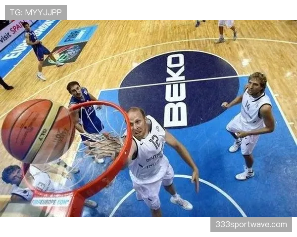 NBA与FIBA比赛中的干扰球判罚究竟有何区别？
